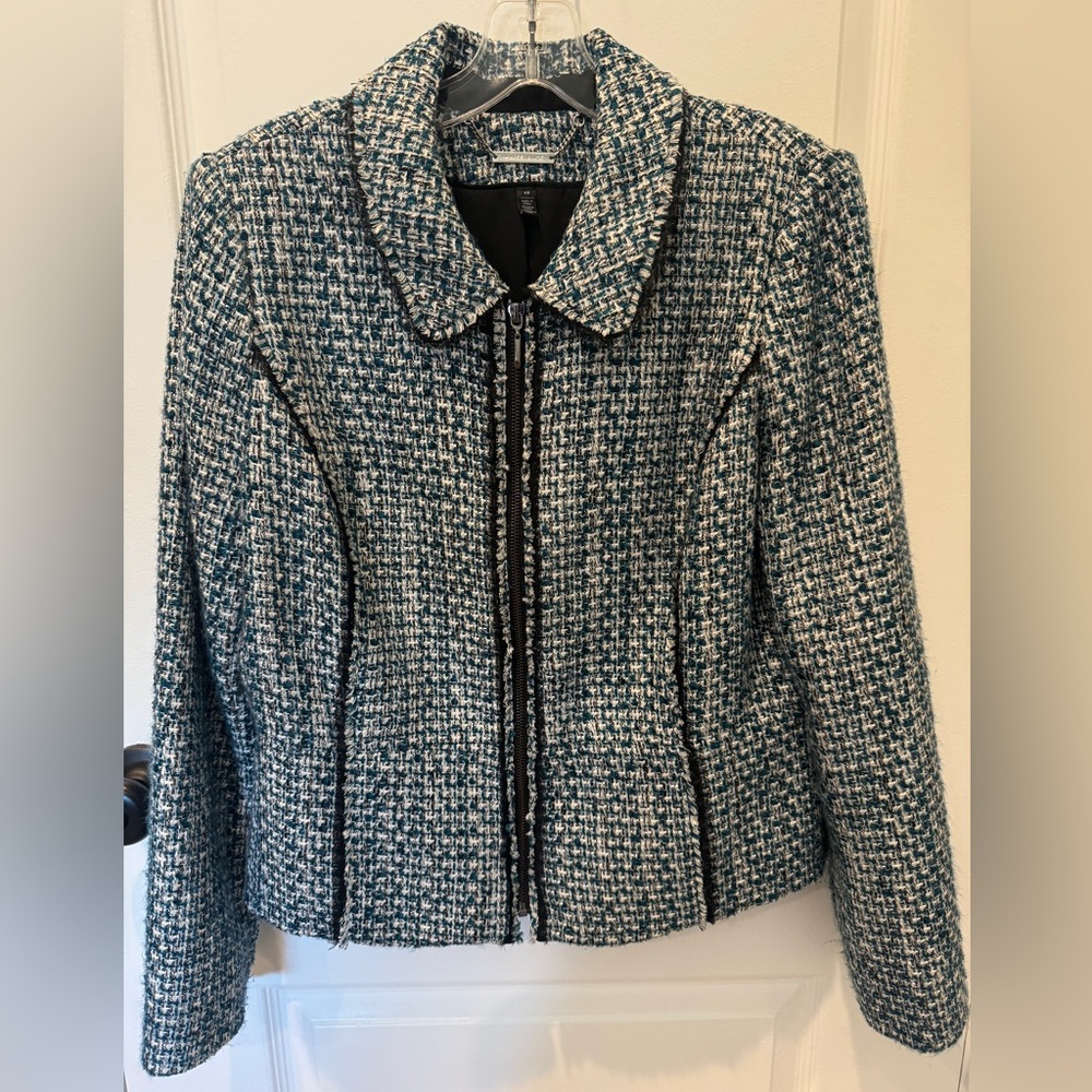 Full zip White House Black Market tweed blazer/jacket size 12